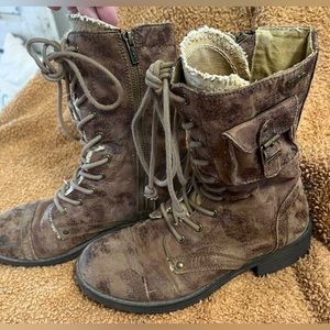 Women’s Roxy Seattle III Combat boots Mid Calf Lace up Distressed Zipper Sz 8.5